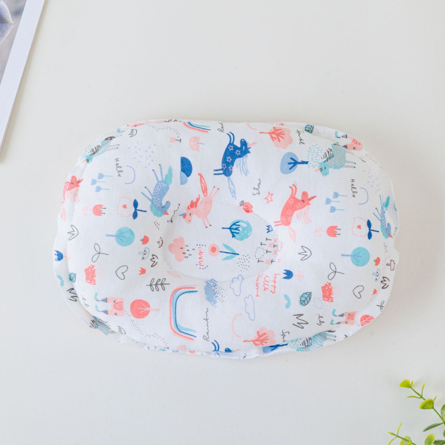 Baby Pillow Newborn Flat Head,Baby Neck Children's Pillow Suitable for 0-12 Months of Newborns Baby